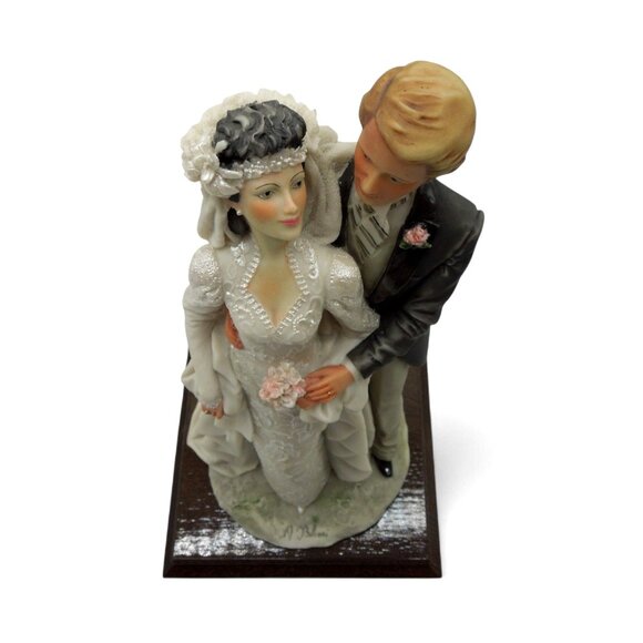 A Belcari Bride Groom Wedding Figurine 1987 Italian Figurine Vintage 11" - Picture 6 of 11